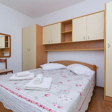 Apartments Mario Брела Экстерьер фото